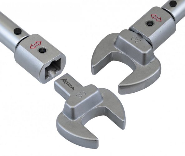 Динамометричен ключ 1/2" 40-210Nm с адаптери за вилица A-TC210