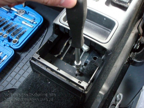 Naslon za ruku VW BORA - metalni adapter, siva, presvlaka od tekstila