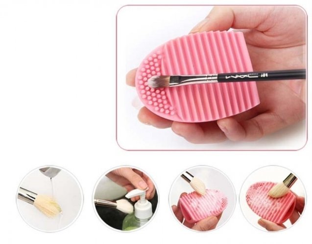 Accesoriu din silicon pentru curățare pensule Brushegg PINK