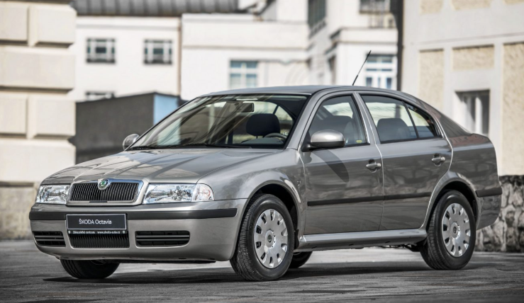 Könyöktámasz fedél Škoda OCTAVIA 1 (1U), fekete, öko-bőr