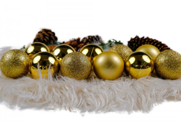 Božične kroglice za drevo 5cm 17 kom GOLD