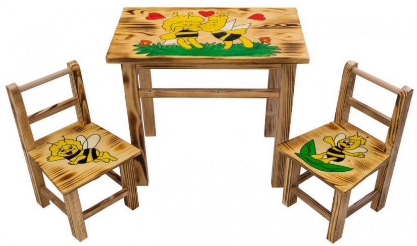 Gyerek fa asztalka motívummal + 2 szék
