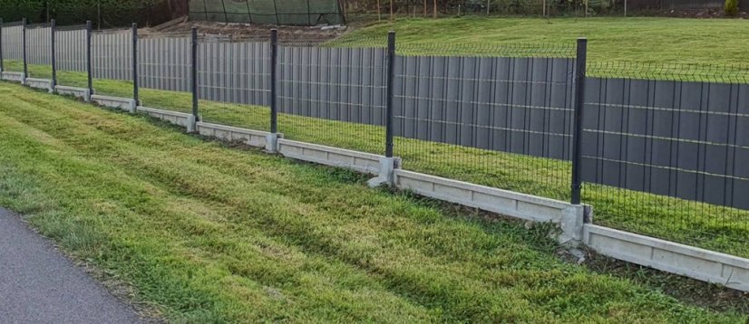 Kerítés árnyékoló szalag 19cm x 35m Antracit 450g/m2 + rögzítők