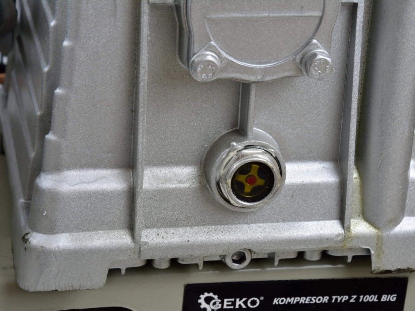 Compresor 100L ulei tip Z 2,2 kW 9bar 230V G80315