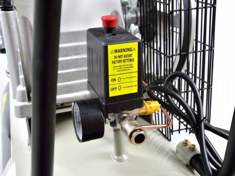 Compresor 100L ulei tip Z 2,2 kW 9bar 230V G80315