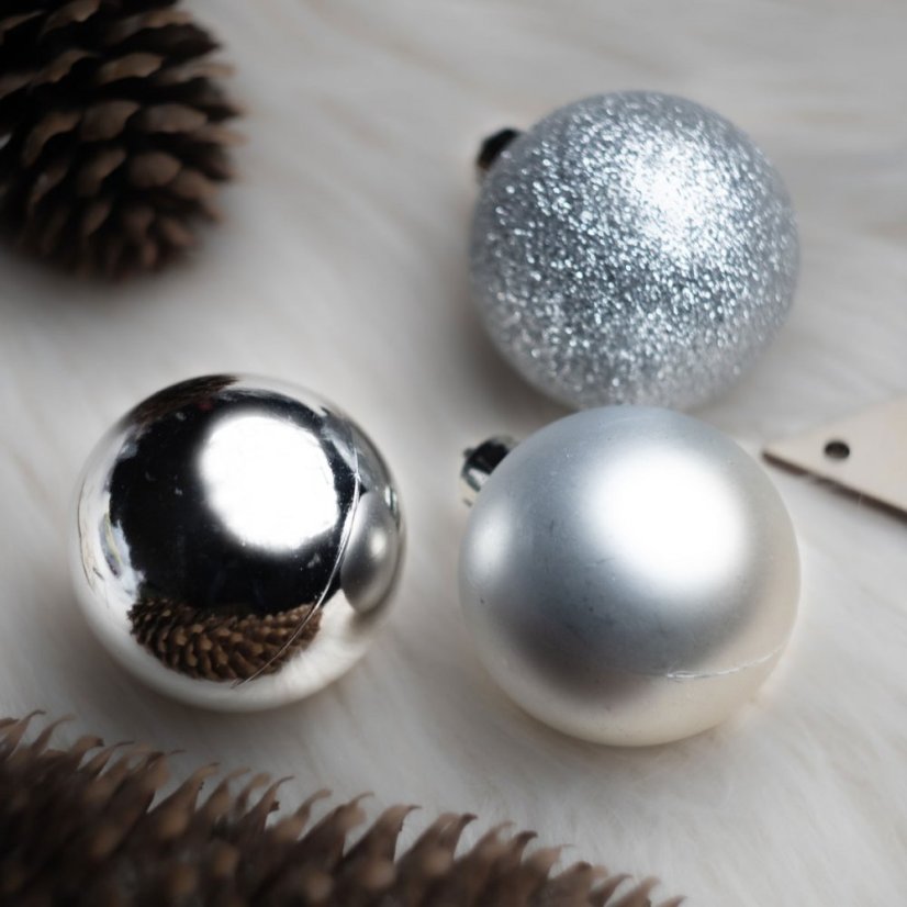 Christbaumkugeln 5 cm 17 Stk. SILVER